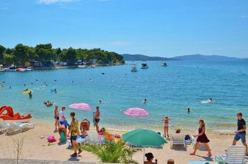 Apartment Knez Trogir Bagian luar foto