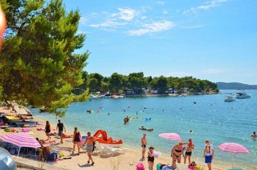 Apartment Knez Trogir Bagian luar foto