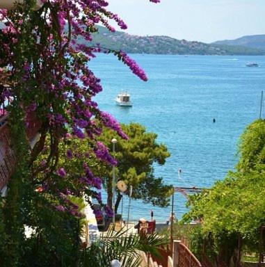 Apartment Knez Trogir Bagian luar foto