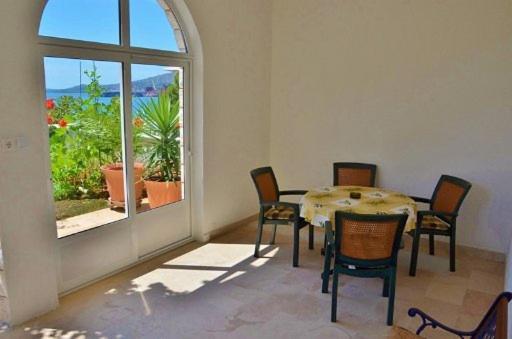 Apartment Knez Trogir Bagian luar foto