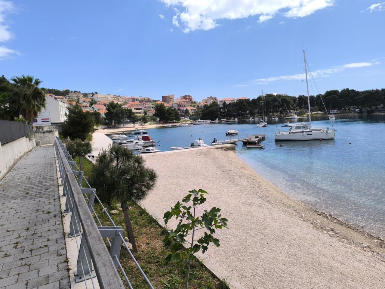 Apartment Knez Trogir Bagian luar foto